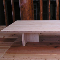 木のテーブル『Z-table』